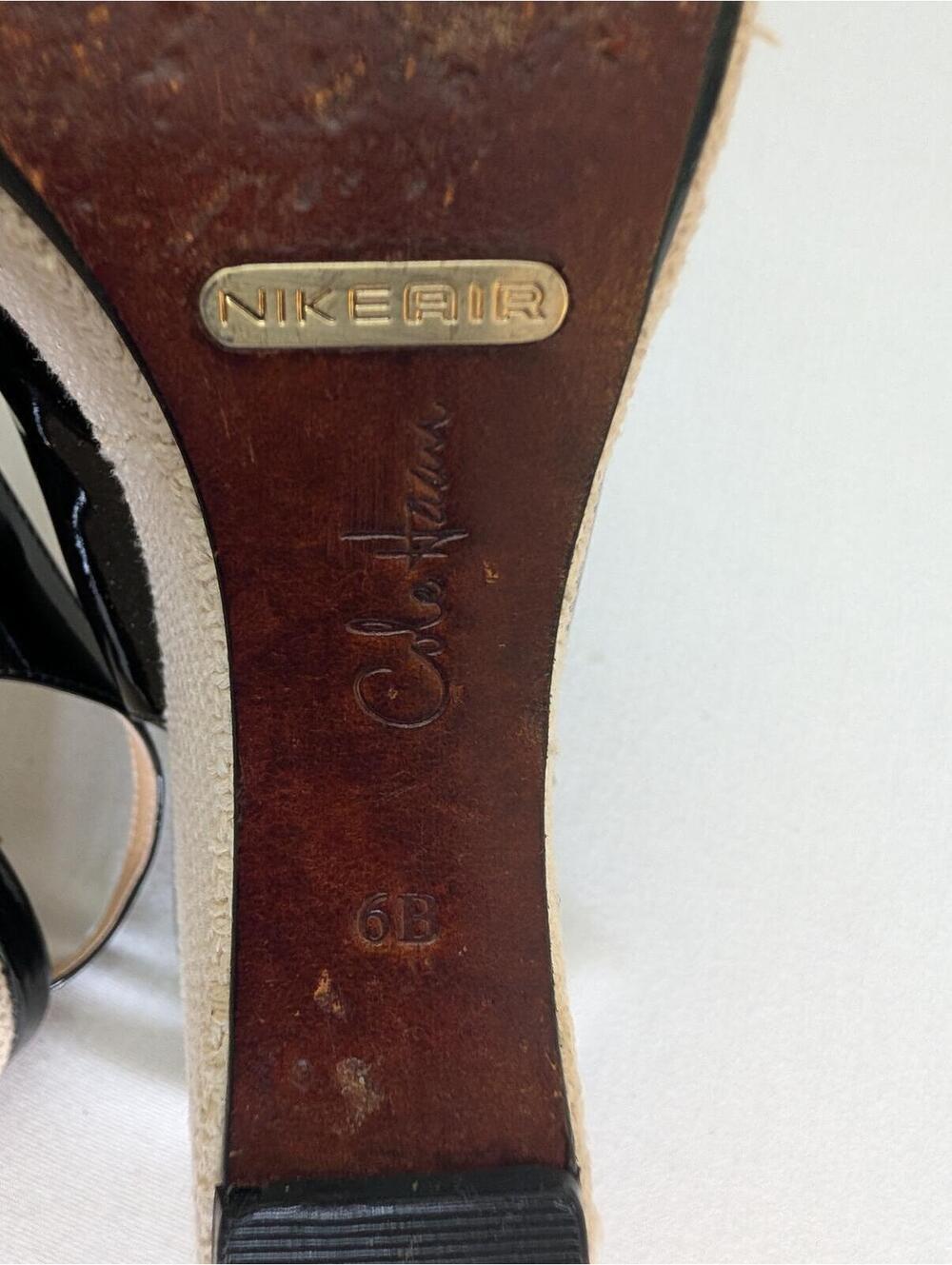 Cole Haan Black Patent Leather Wedge Sandals Size 6 - Picture 8 of 9